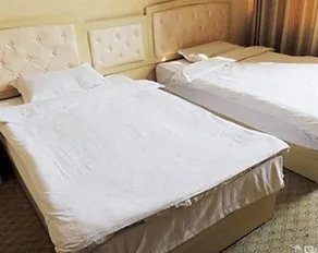 Sishui Haichang Business Hotel - Image 4
