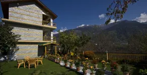 Golden Apple Cottage - Image 2