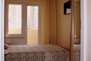 Dana - Image 4