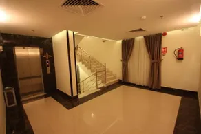 Al Makarunah -Lamasat Palace Suites - Image 2