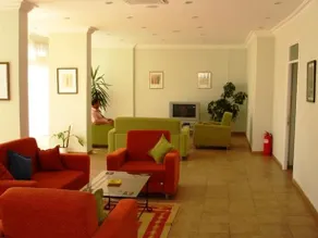 Orange Grove Apart - Image 5