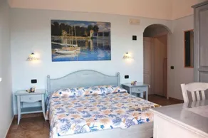 Chez Chantal - Image 3
