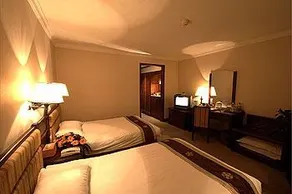 Jinda Hotel Kunming - Image 4