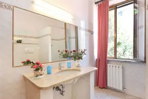 La Rosa - Image 3