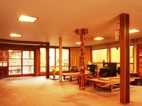 Yudanaka Onsen Hakuunro Ryokan - Image 4