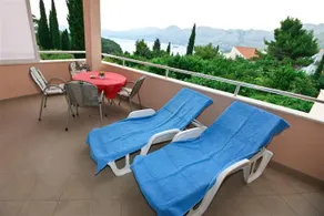 Villa Ana Apartments - Image 3
