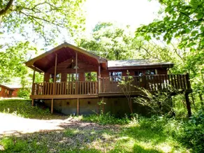 Acorn Lodge - Image 1