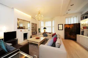 Veeve  Impressive 6 Bed Family Home Holland Park Kensington - Image 4