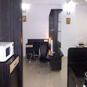 Satellite Serviced Apartments - Image 4