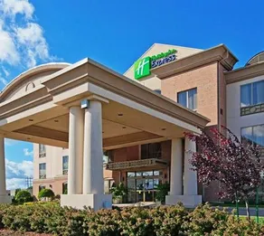 Holiday Inn Express & Suites Guelph - Image 4