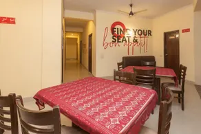 OYO Flagship 16365 Delight Inn Chattarpur - Image 3