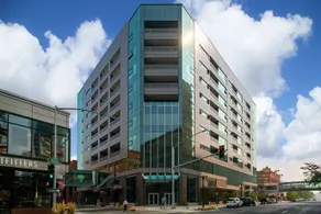 Stay Alfred  at M Apartments - Image 1