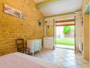 Vintage Home in Siorac-en-Périgord with Pool - Image 5