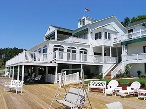 Mountain Harbor Inn Resort on the Lake - Image 2