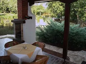 Al Bungalow - Image 4