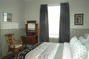 Camellia Cottage Warragul - Image 2