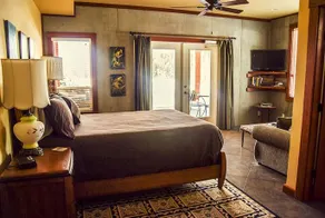 Owlhead Creek Bed & Breakfast - Image 5