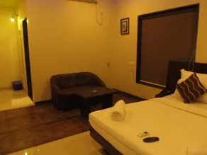 Hotel Sai Regency - Image 4
