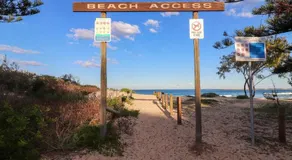 Coastal Horizons Beach House - Image 4