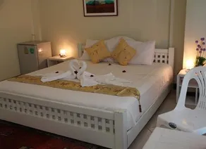 Chanisara Guesthouse - Image 4