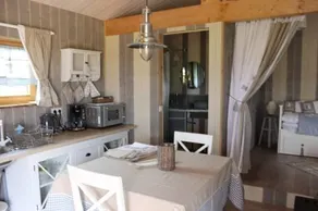 Les Roulottes de Bois - Image 3