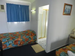 Tropical Gardens Motor Inn - Image 3