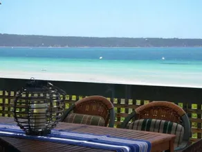 Island Beach House - Image 3