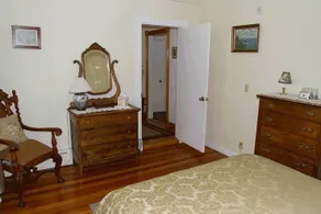 Historic Hill Inn - Image 5