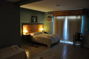 Hotel y Restaurante Don Enrique - Image 3