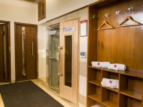 Club Florence - Image 2