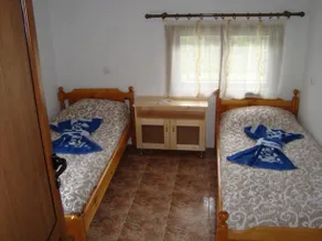 Kuma Lissa Guest House - Image 3