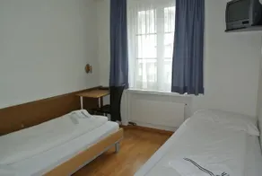Hotel Stadthof Glarus - Image 5