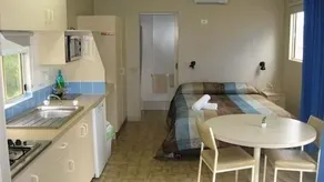 West Wyalong Caravan Park - Image 3