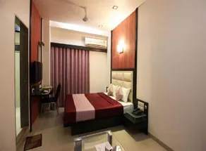 Hotel Royal Palace Ahmedabad - Image 5