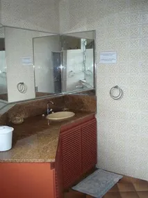 Reisnger Hostel - Image 4