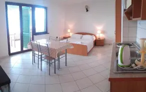 Guesthouse Lucija-Komarna - Image 5
