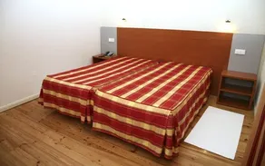 HOTEL FLORA - MONTE REAL - Image 2