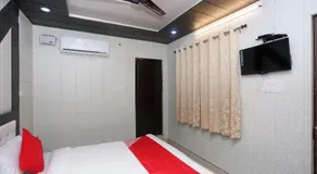 Om Mukunda GUest House - Image 2