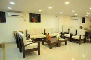 Hotel Executive Inn - Image 3