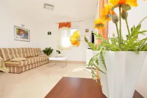 Holiday Home Paradiso - Image 3