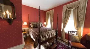 The Thomas Bond House Bed & Breakfast - Image 2