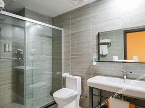 Sea World Star Hotel - Image 3