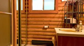 17mbr - Log  - Bbq - Pets Ok - Wifi - Sleeps 8 2 Bedroom Home by RedAwning - Image 2