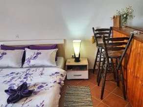 Guest House Anchor - Image 4