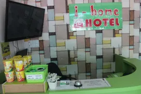 I Home Hotel by OYO Rooms - Image 2