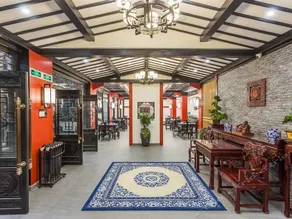 Ciyun Moke Chinese Hotel - Image 3