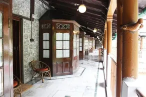 OYO Rooms Tibetan Market Nainital - Image 4
