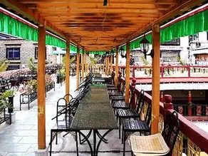 Lhasa Chijiang Larang Historic Hotel (Bakuo Street Jokhang Temple Branch) - Image 5