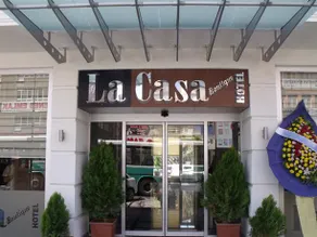 La Casa Boutique Hotel - Image 2