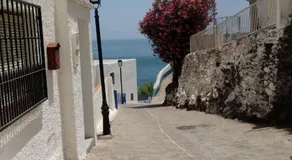 Alojamiento Aguas de Sol De La Caleta De Salobrena - Image 2